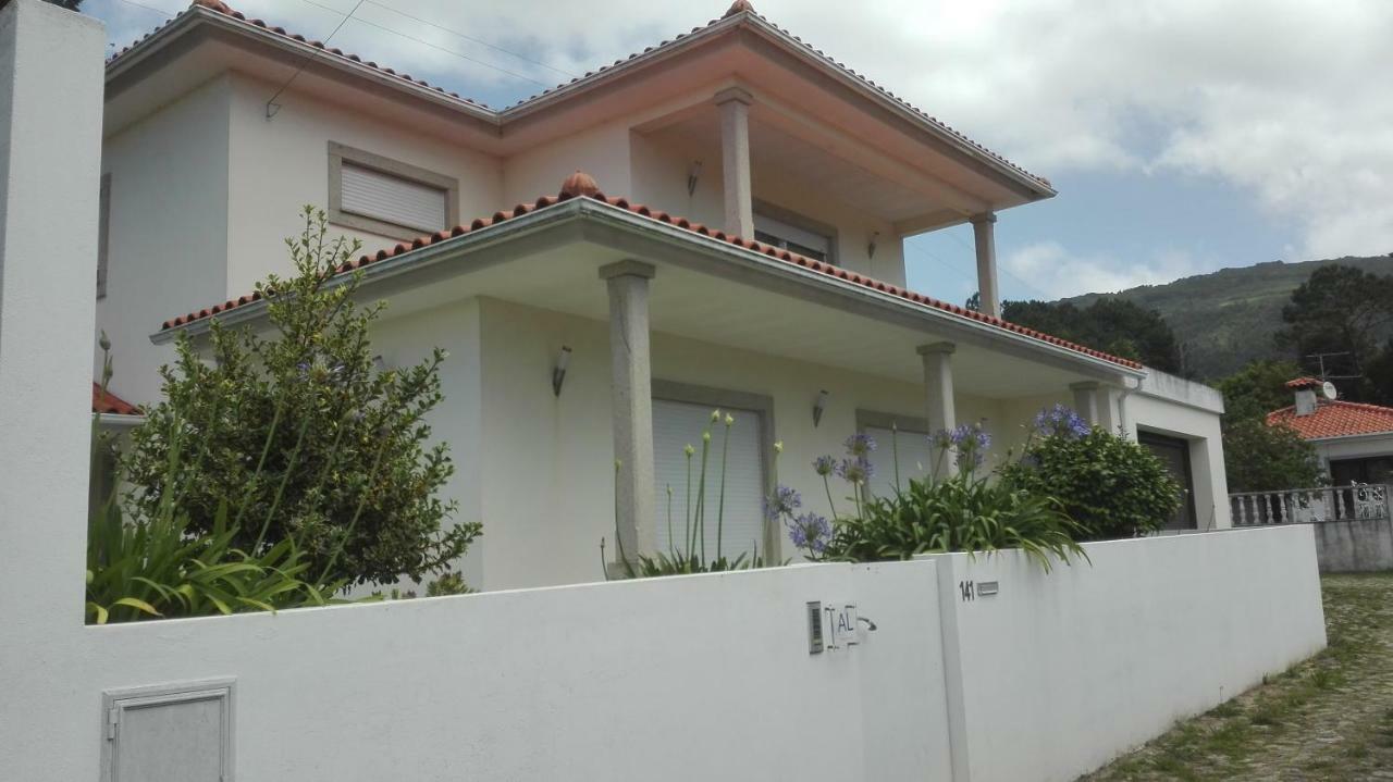 ויאנה דו קסטלו Quarto/Suite De Charme מראה חיצוני תמונה